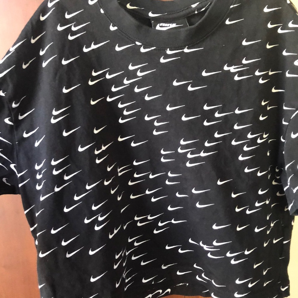 Nike athletic XS crop top